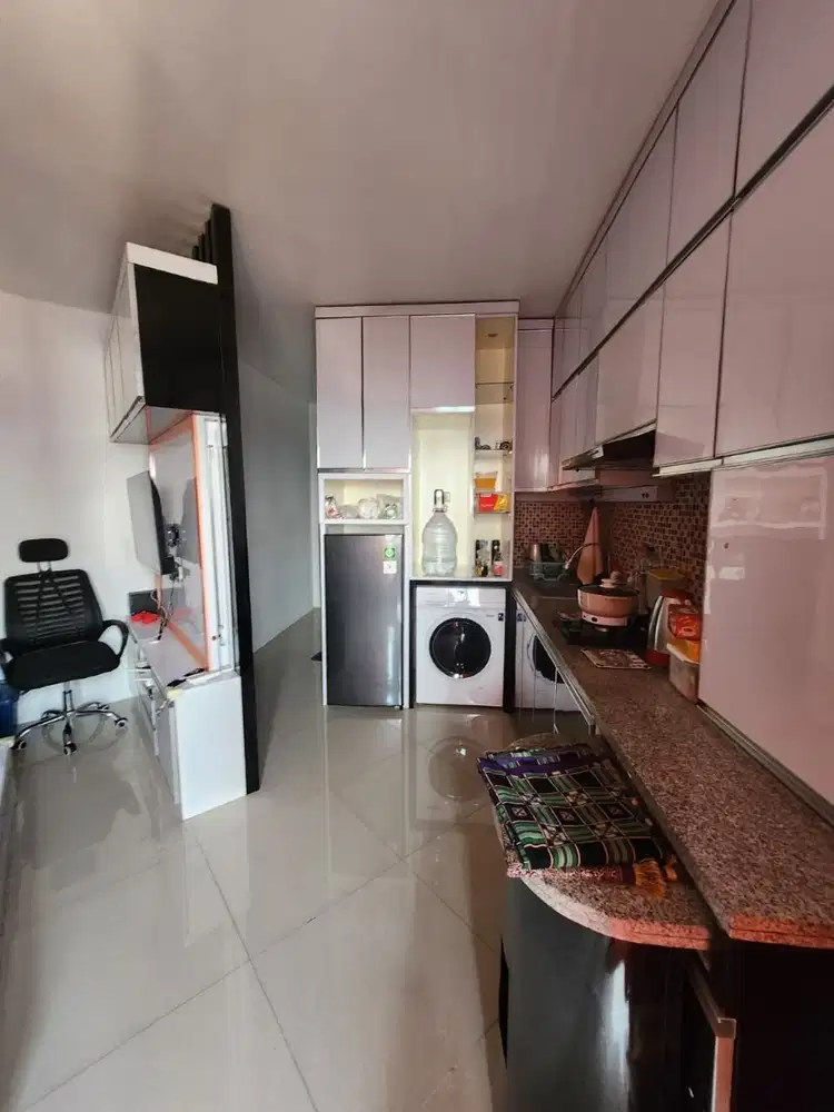 Apartemen Tamansari Semanggi Studio Lantai Tinggi