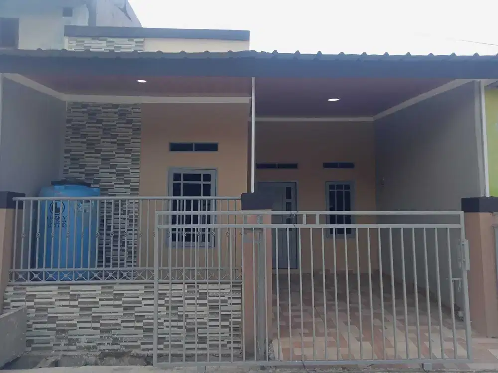 Rumah Menawan Kualitas Paten di Taman Harapan Baru Siap Huni 22166 MIA