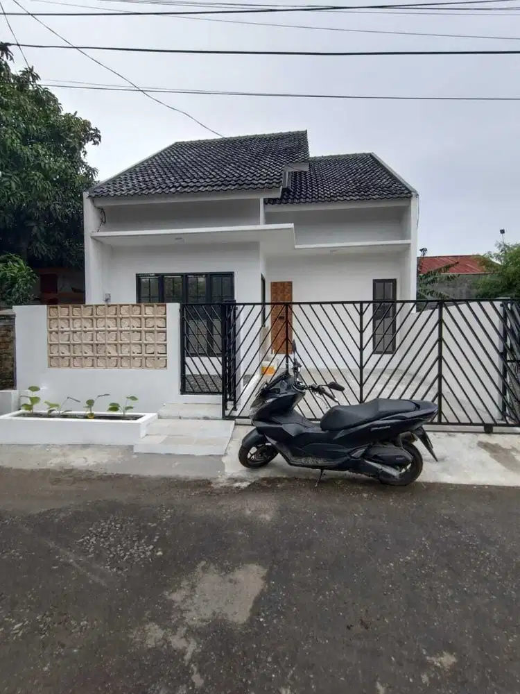 RUMAH SIAP HUNI FULL RENOVASI DI DUKUH ZAMBRUD KOTA BEKASI