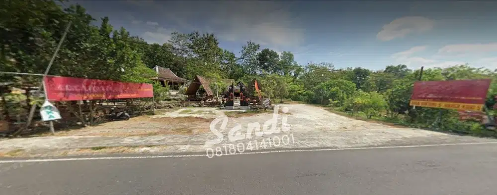 Rumah Makan di Tepi Jalan Raya Gunung Kidul dekat dengan GOA PINDUL