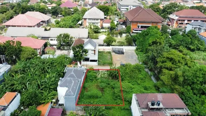 Tanah di sentral Renon, Sudah tembok keliling