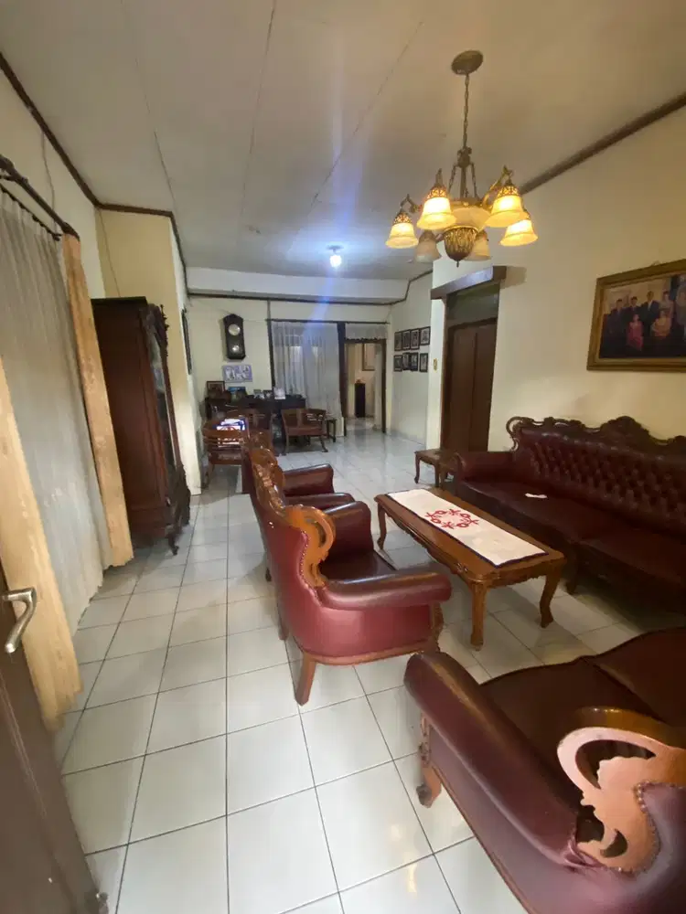 Rumah Strategis Siap Huni Area Katamso Supratman Bandung