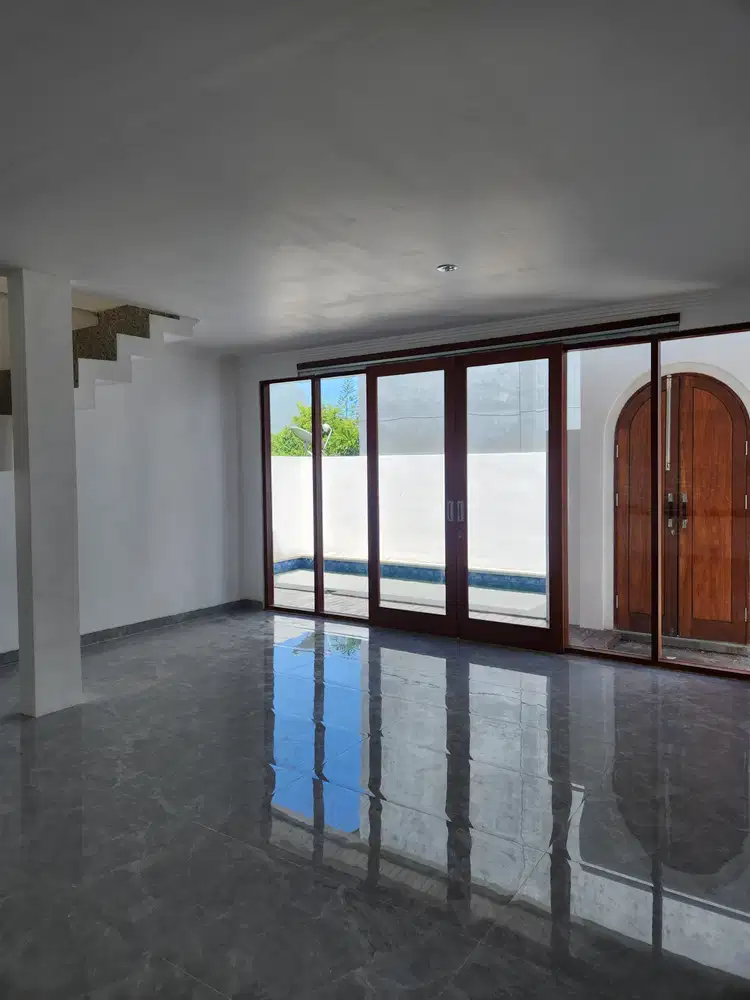 Villa 3 Kamar Baru Siap Huni di Kayu Tulang Canggu - Thumbnail 9