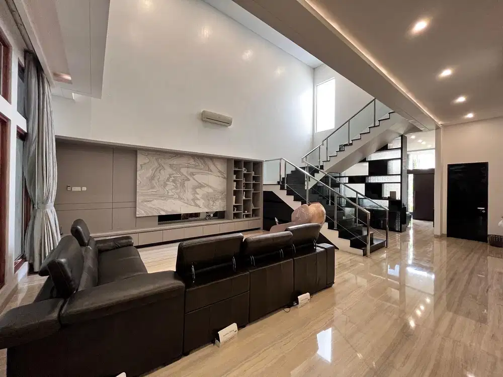 Rumah Taman Mediterania Resort modern minimalis