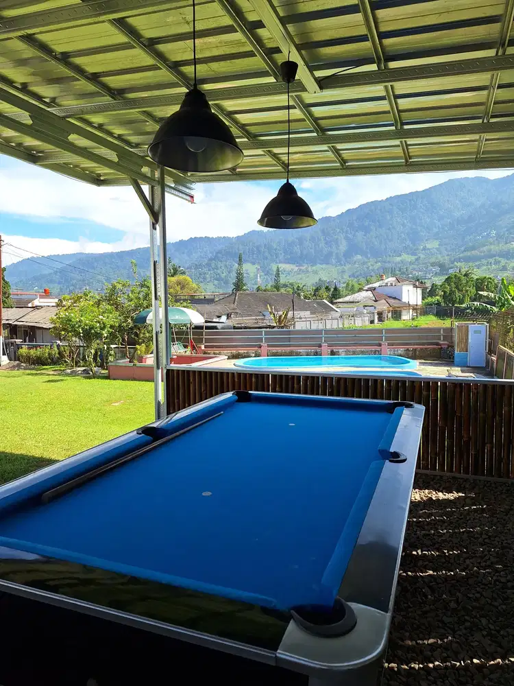 Villa di puncak nyaman dan indah