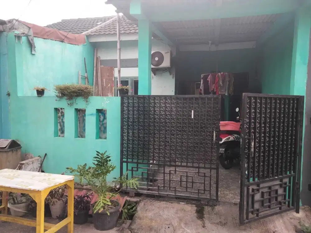 DIJUAL RUMAH MURAH 5 MENIT DARI TOL SETU BEKASI