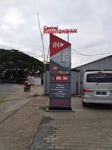 HOTEL DEKAT BANDARA SOEKARNO HATTA CENTRAL FRONT ONE INN
