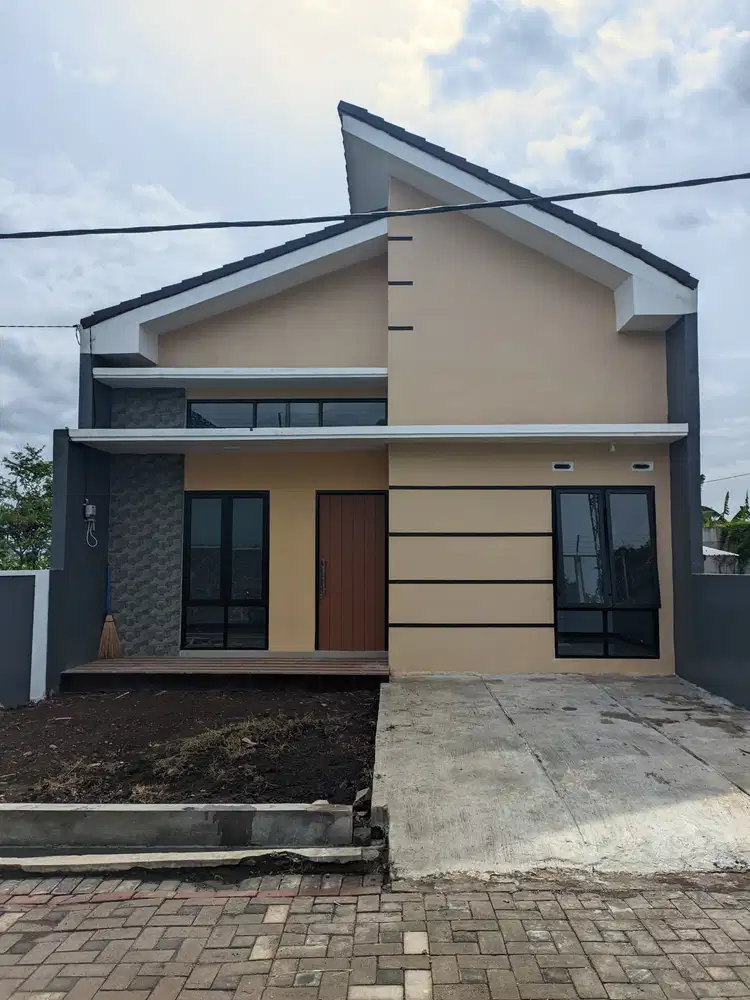 RUMAH BATU SIAP HUNI JUNREJO STRATEGIS