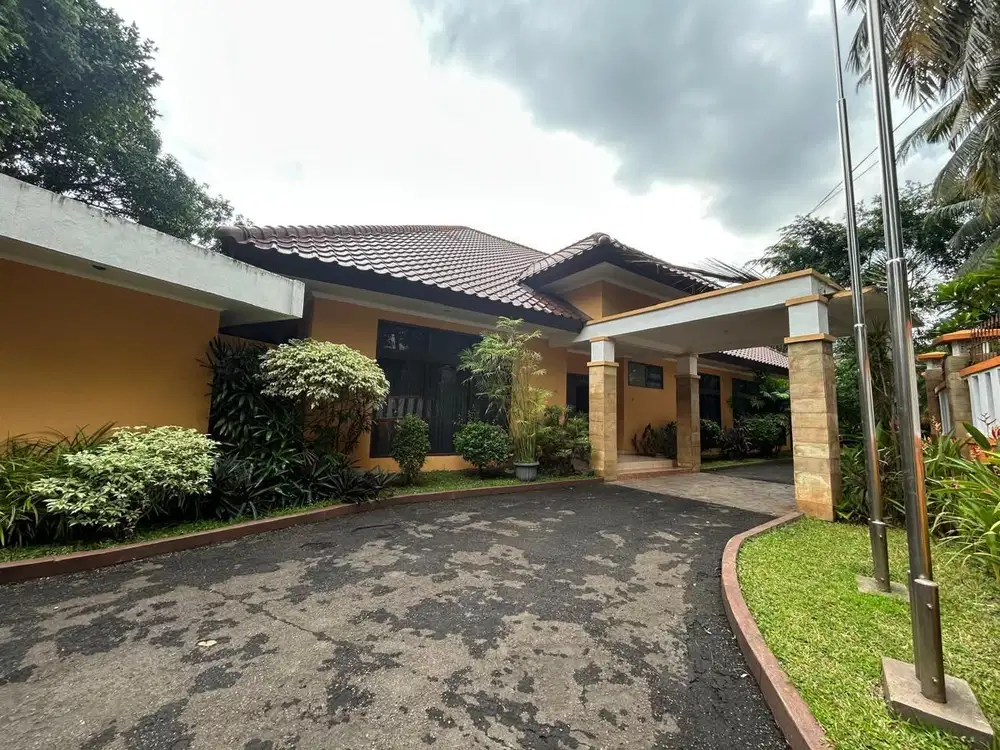 Rumah disewakan di Taman Patra II No. 8