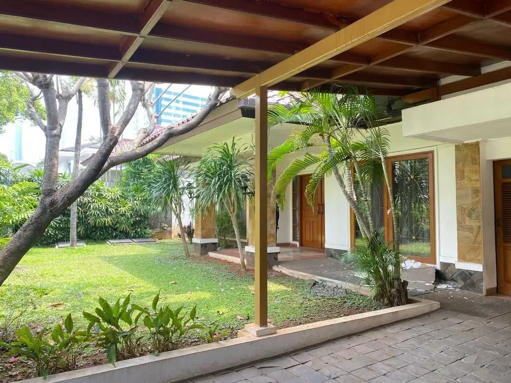 Rumah disewakan di Patra Kuningan XIV No. 3