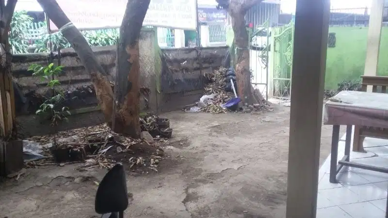 Rumah Cocok Untuk Tempat Usaha di Jalan Cicalengka Majalaya