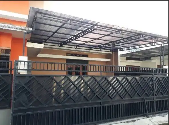 Disewakan Murah Pertahun Rumah Lokasi di Tengah Kota Cilacap