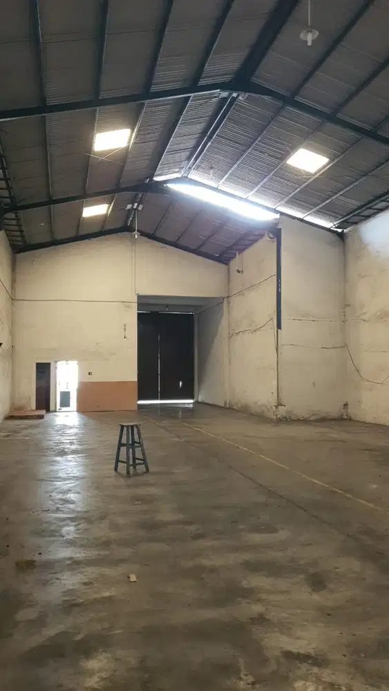 Disewakan Gudang Krakatau Muli Center