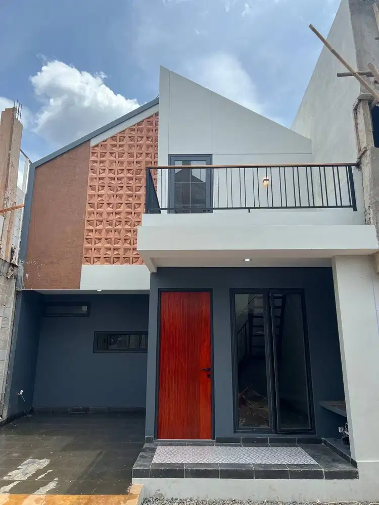 Rumah 1,5 lantai ready di Curug Bojong sari depok