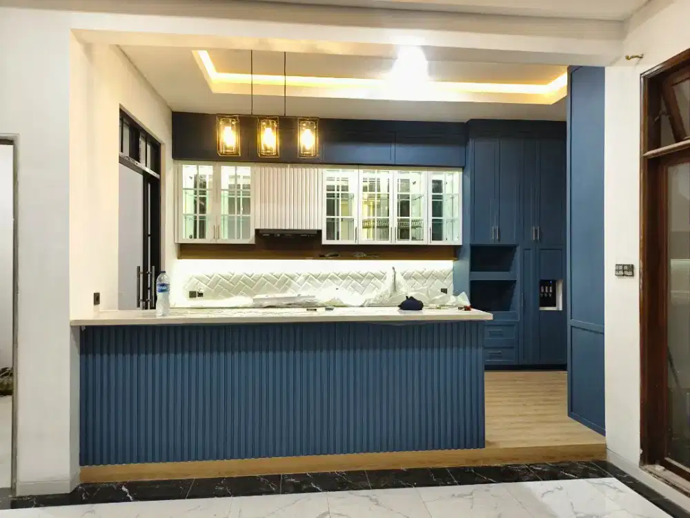 TUKANG KAYU FURNITURE HPL CUSTOM