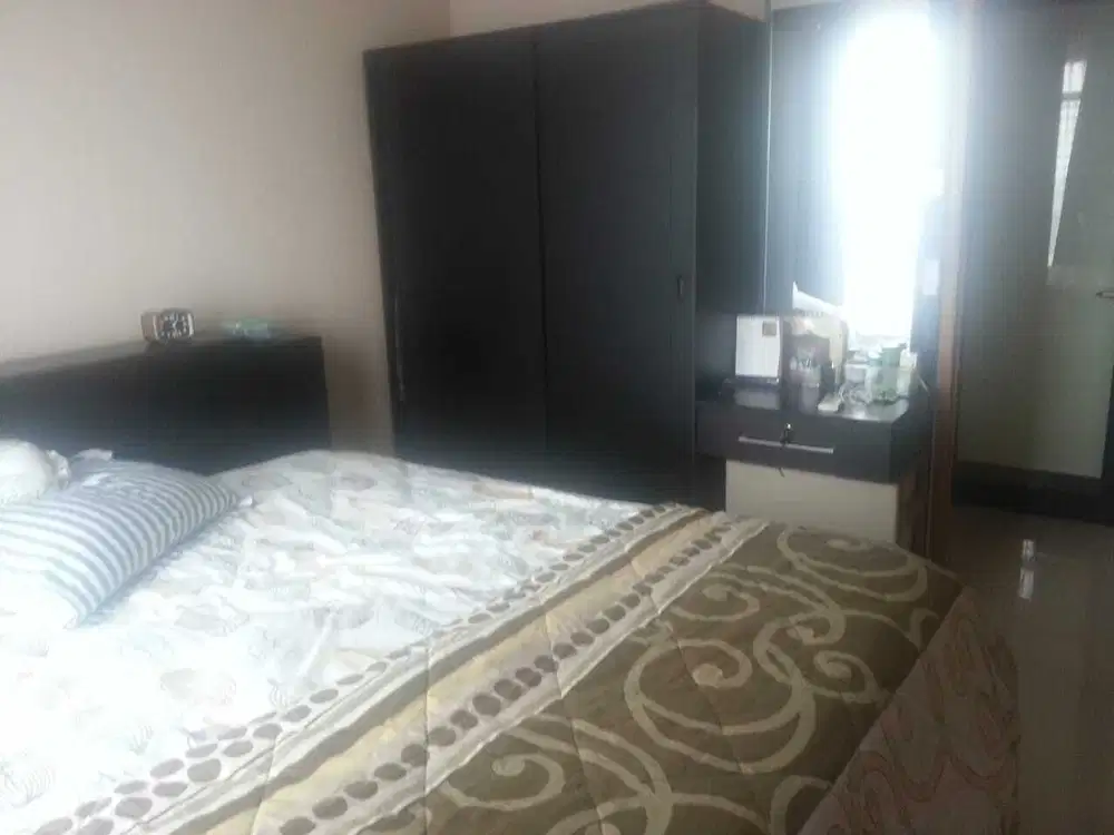 SPESIALIS Apartement Hamptons Park unit 2 bedroom good unit