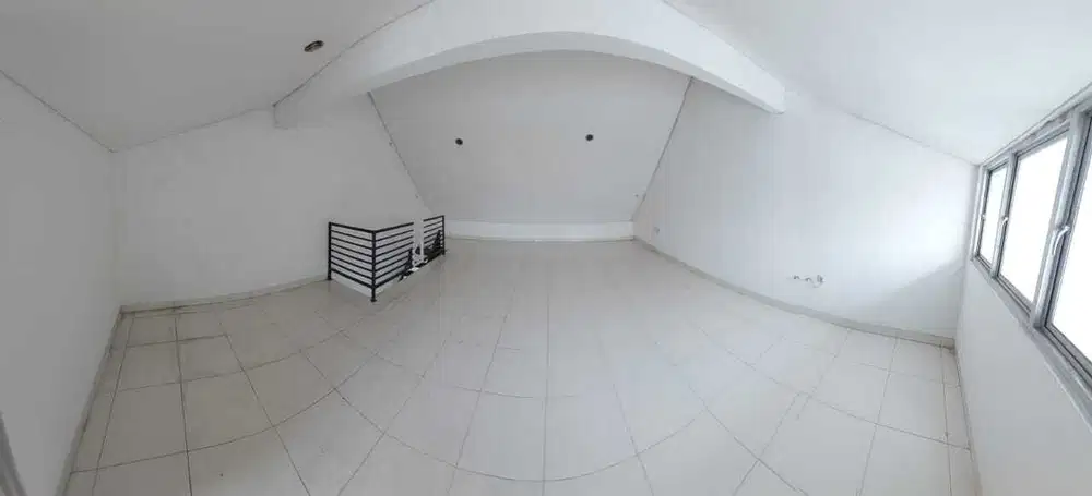 Ruko Kemang Raya Strategis