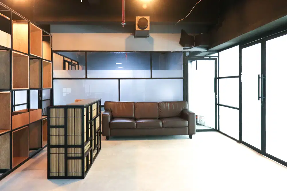 Ruang Kerja Industrial