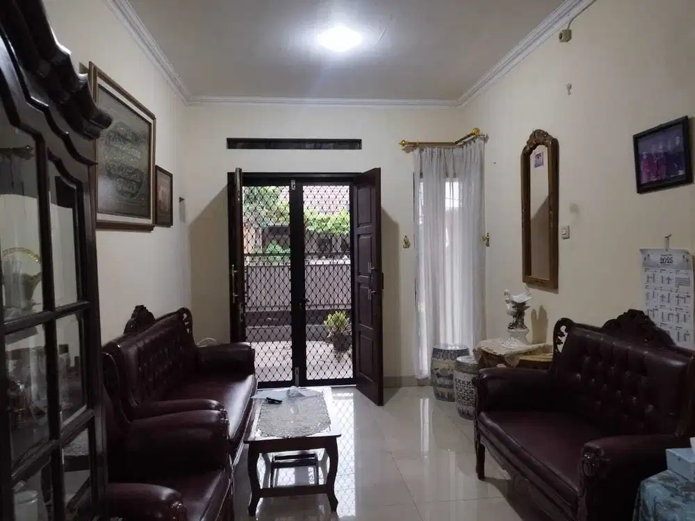 Jual rumah harga BU siap huni di Villa pamulang mas 2