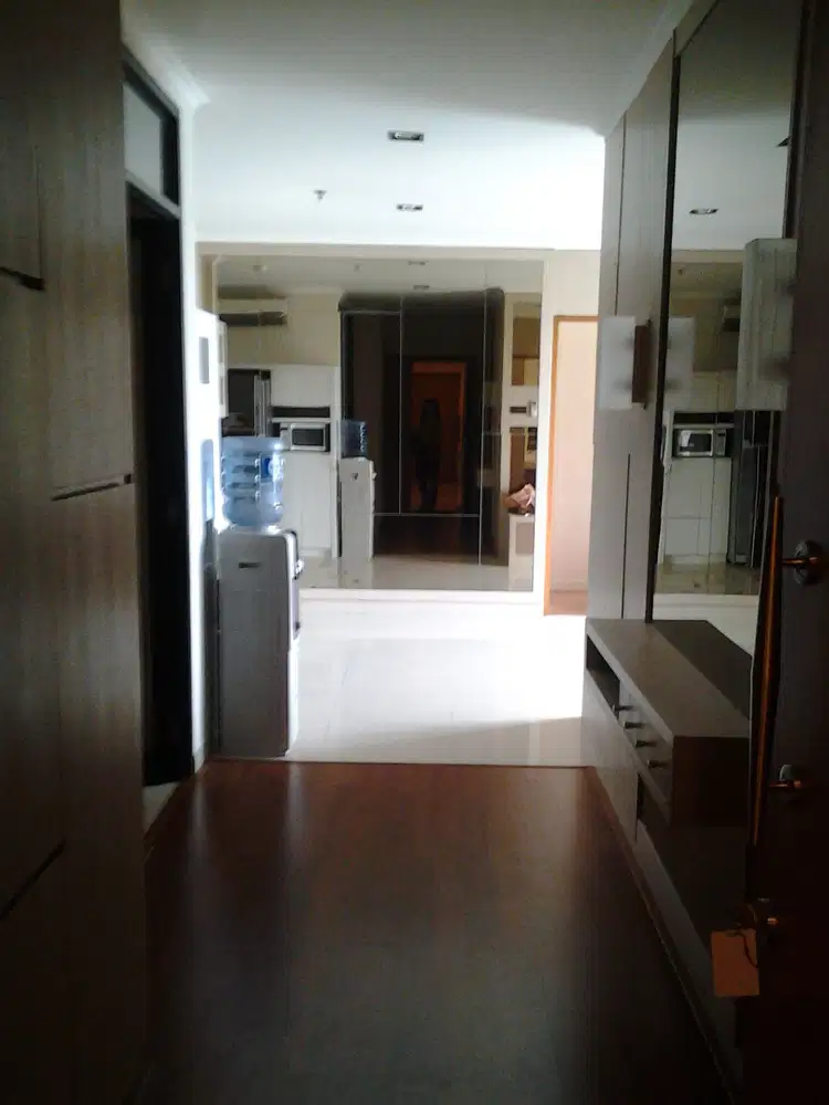 SPESIALIS Apartement Hamptons park luas 97 m2