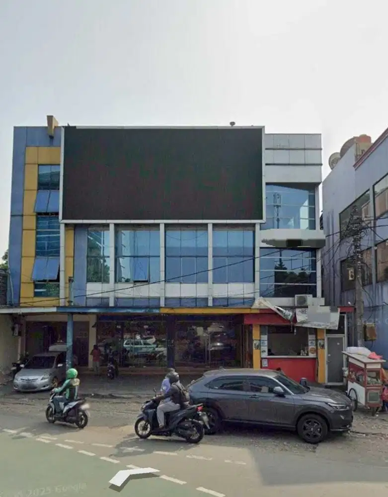 Gedung 4 lantai Pancoran