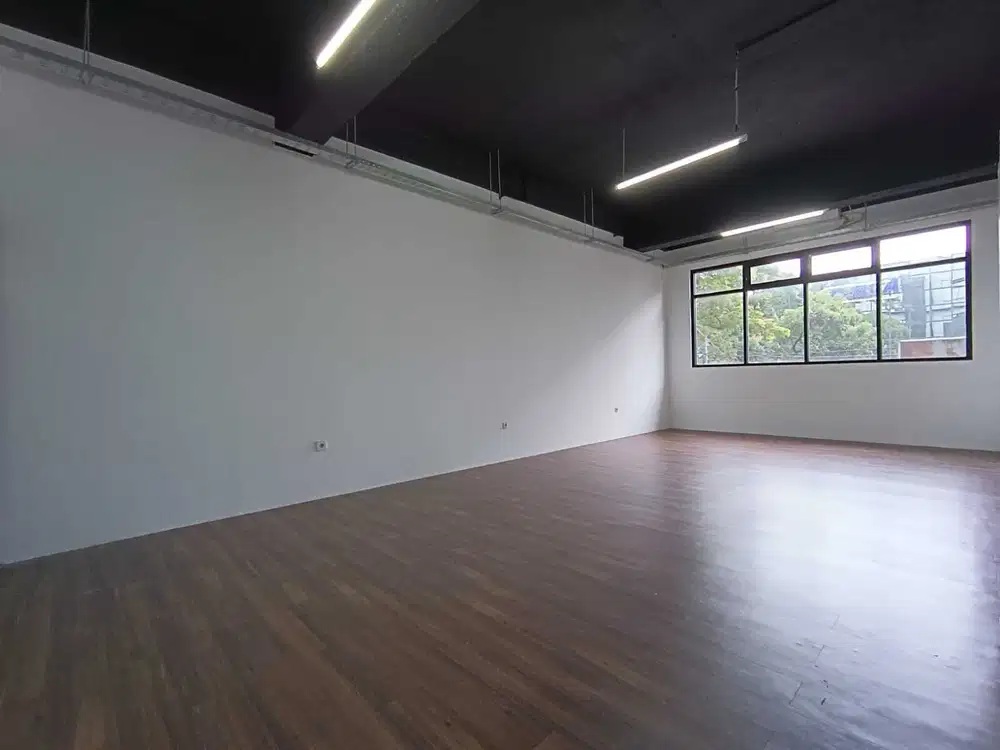 DISEWAKAN RUANG KANTOR DI JAKARTA SELATAN, DEKAT PIM3 LOKASI STRATEGIS