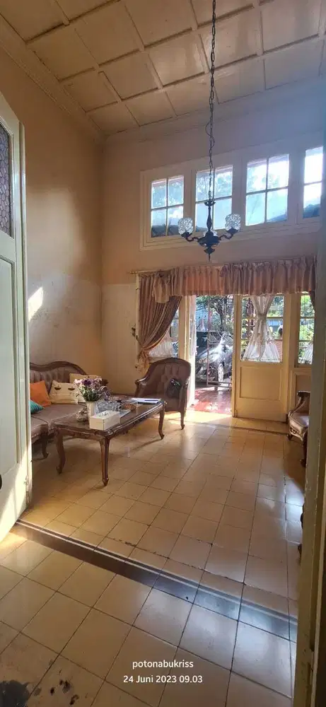 Turun Harga !!! DI JUAL Cepat RUMAH  Belanda Mainroad Gatot Subroto