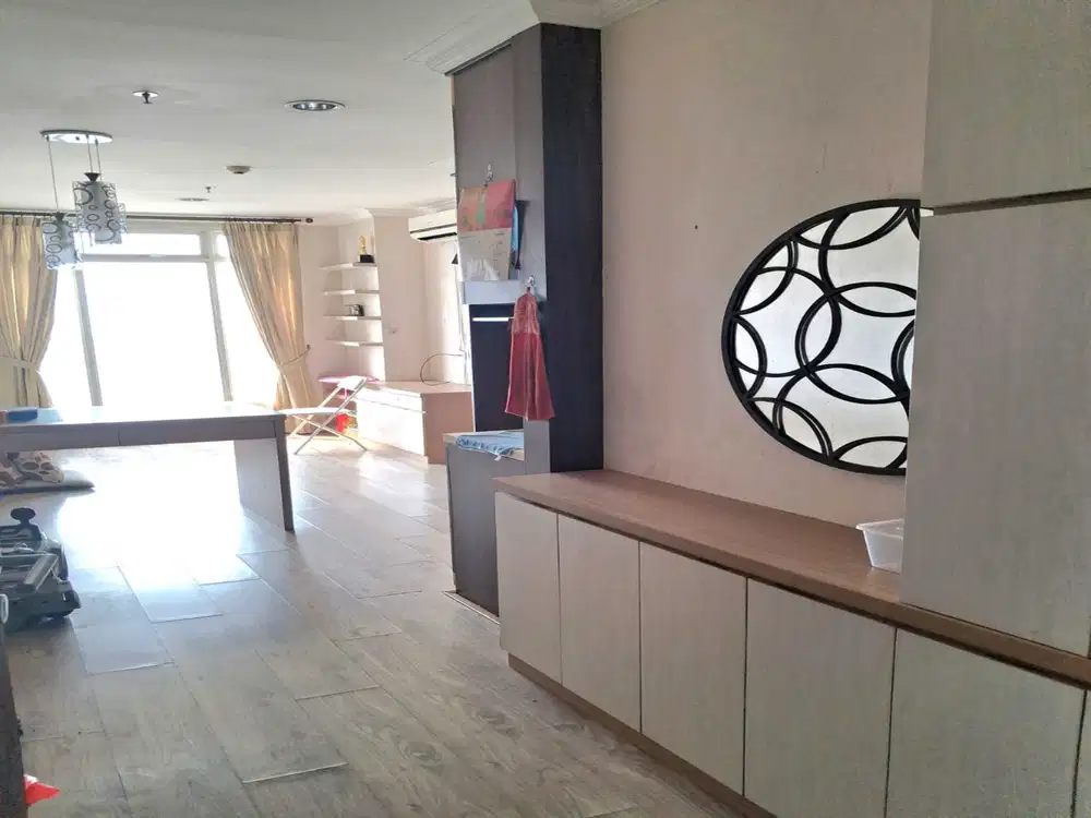 Apartemen Sunter Icon, Tower West, 70m2, Hoek,3BR, SHM, Bangunan Bagus