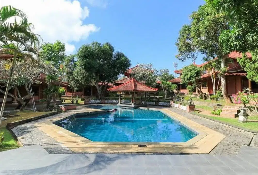 Disewakan Villa Harian Halaman Luas Dekat Tol Nusa Dua