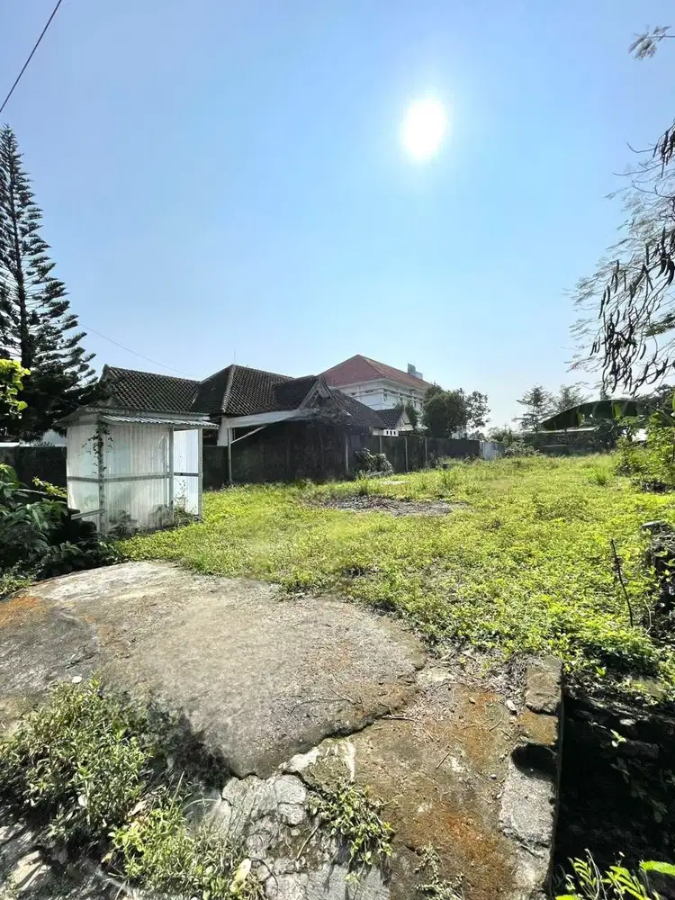 Tanah SHM Pekarangan Cantik Istimewa dlm Perumahan dekat RS JIH