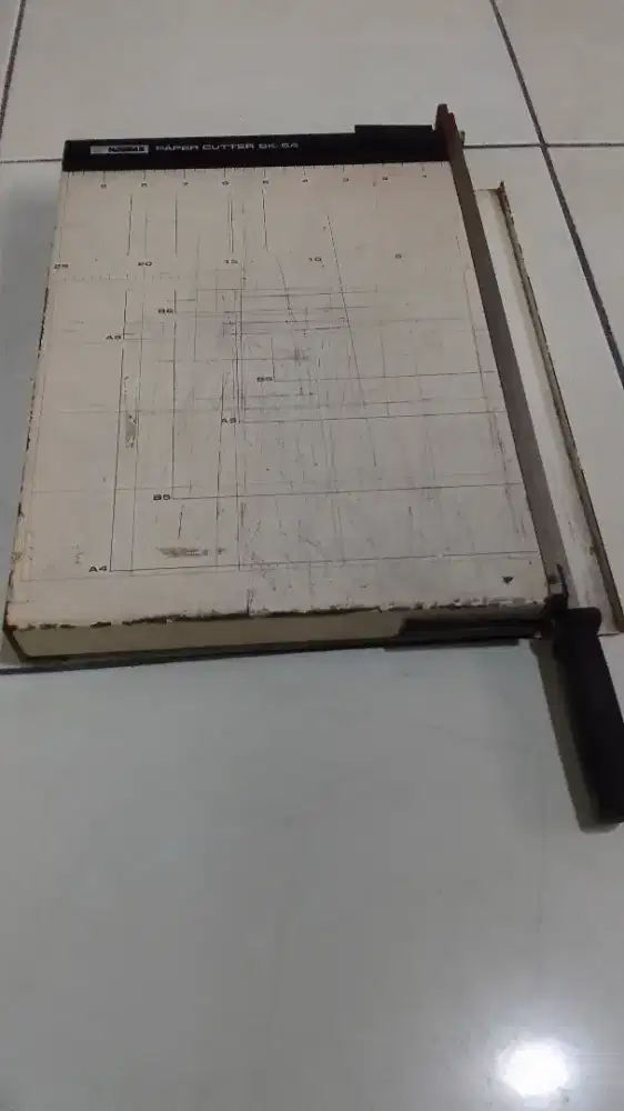 PAPER CUTTER A4