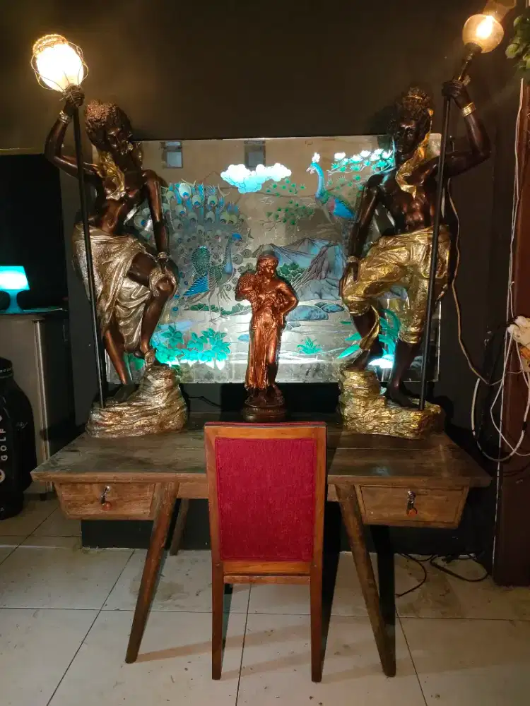 Meja Kayu Besar Kokoh Bonus Kursi