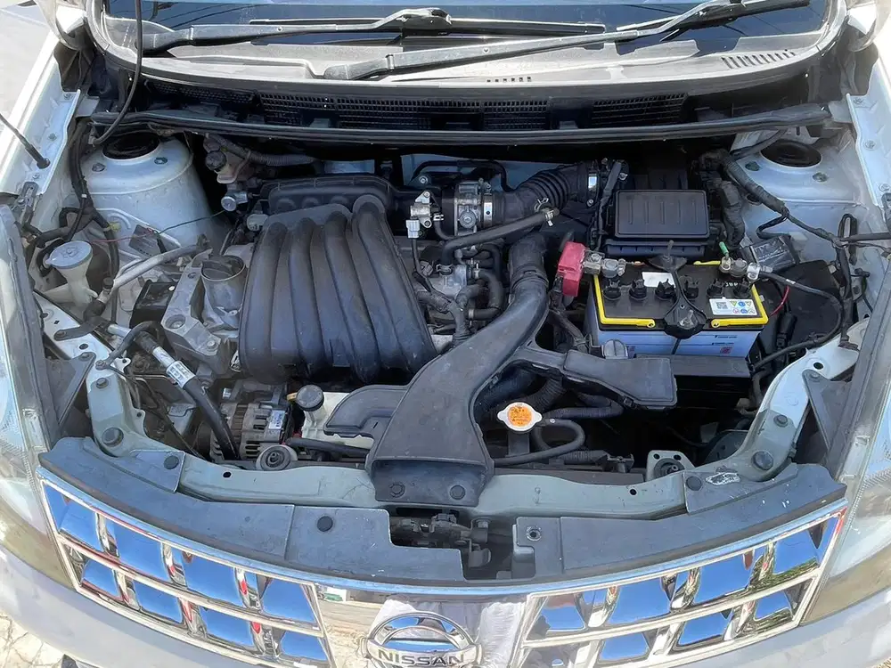 Nissan Grand livina 2011 Bensin