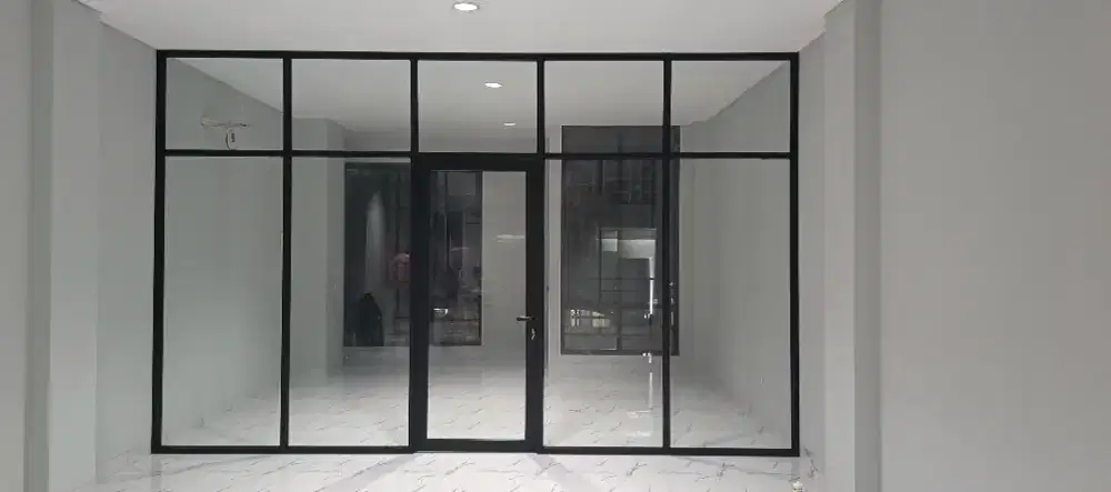 Aluminium partisi sekat ruangan