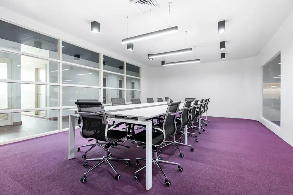 Ruang kantor terbuka untuk 10 orang di HQ Menara BTPN