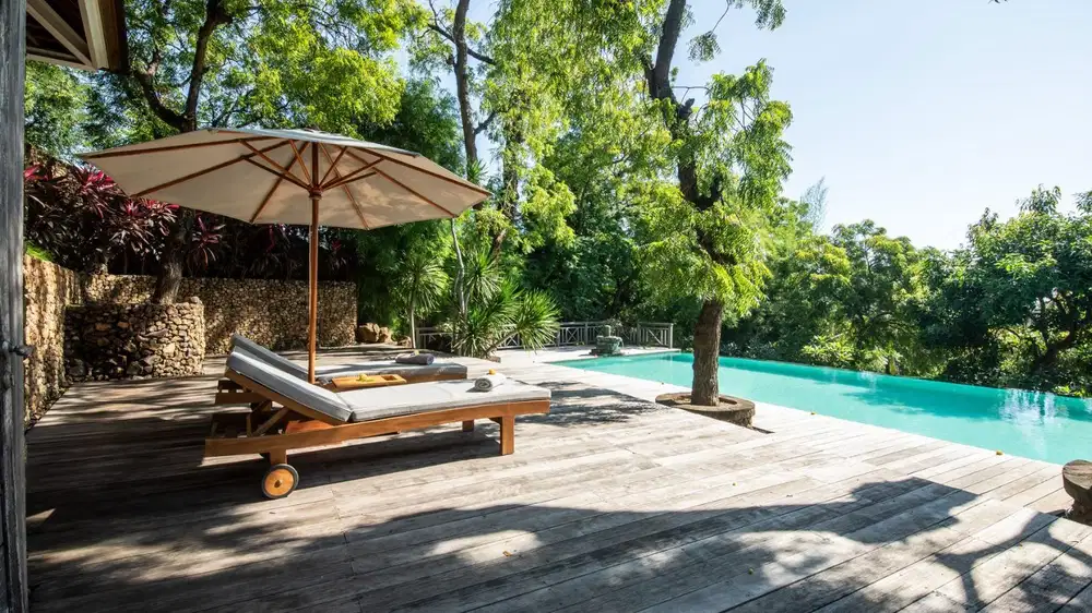 Freehold - Brand new beautiful resort close to the beach available with legal entity ( PT. PMA ) in quiet north Bali