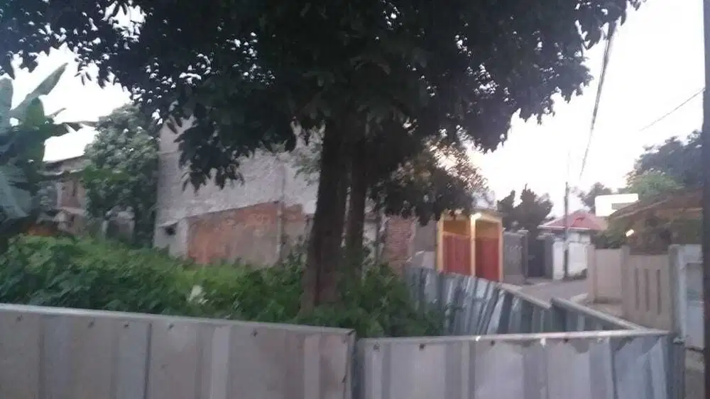 Dijual tanah 747 m2, lokasi strategis dekat Trans studio