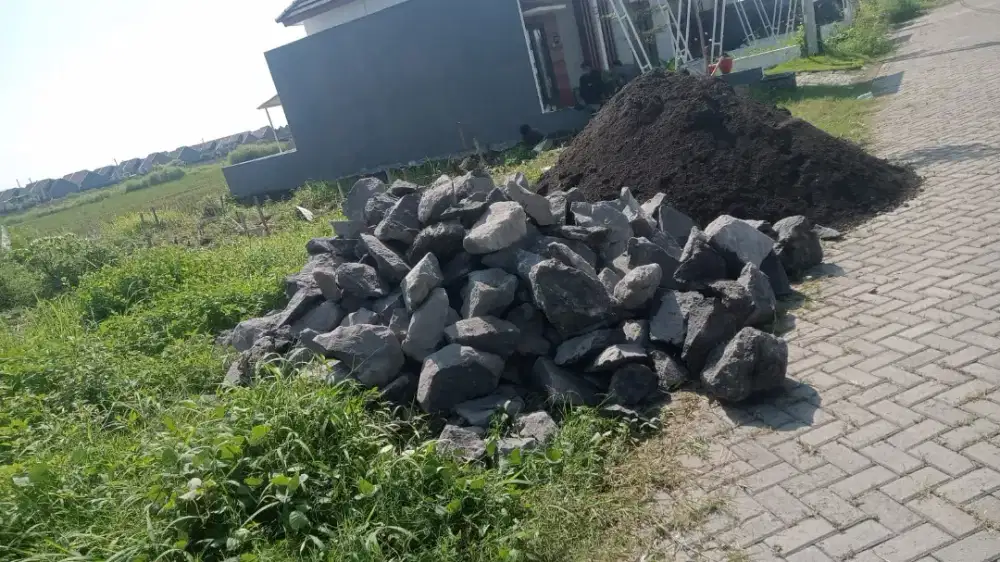 Batu Pondasi / Batu Kewal / Batu Belah / Batu Kali