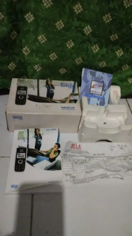 Vintage dus ponsel Nokia 1255