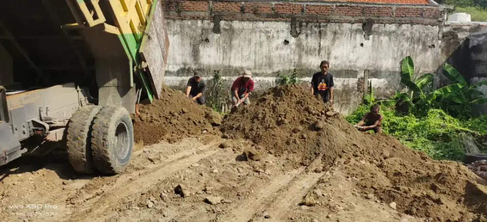 Paras / Padas / Tanah Urug