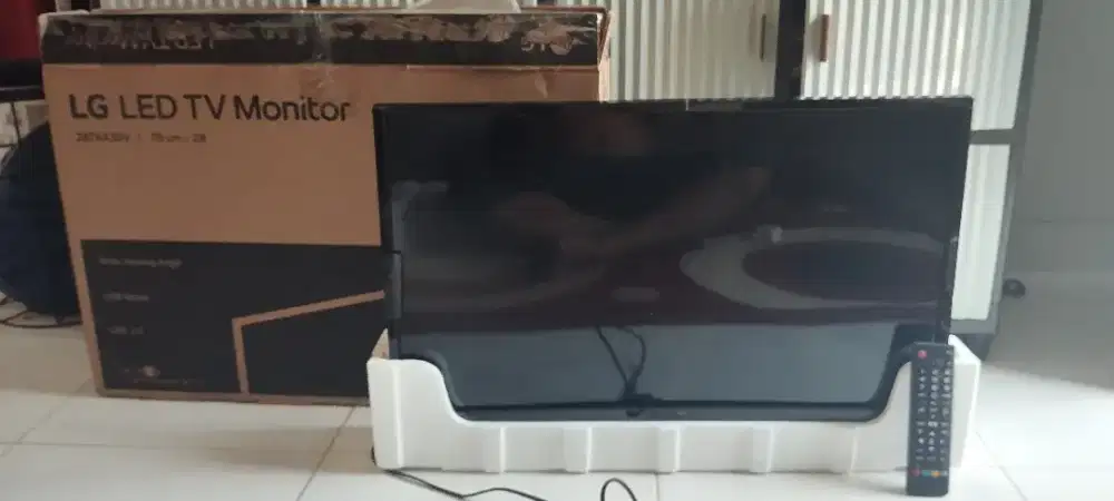 Mesin LED TV LG ukuran 28