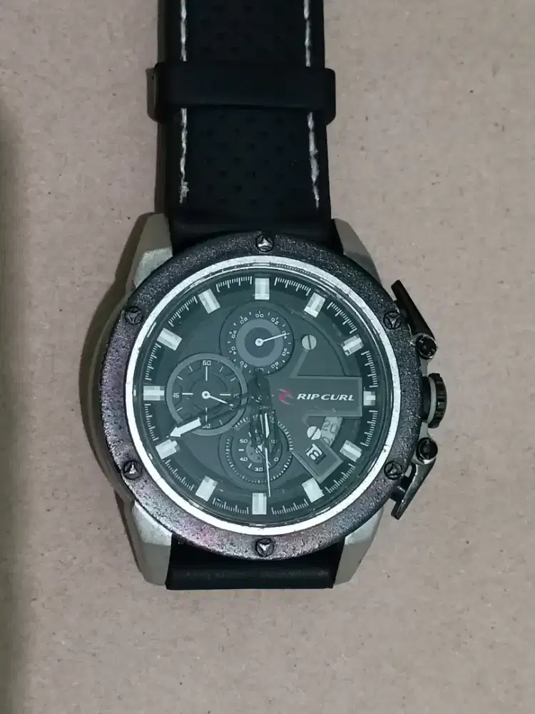 Jam Ripcurl bukan rolex, AP, patek, panerai, hublot, casio, seiko
