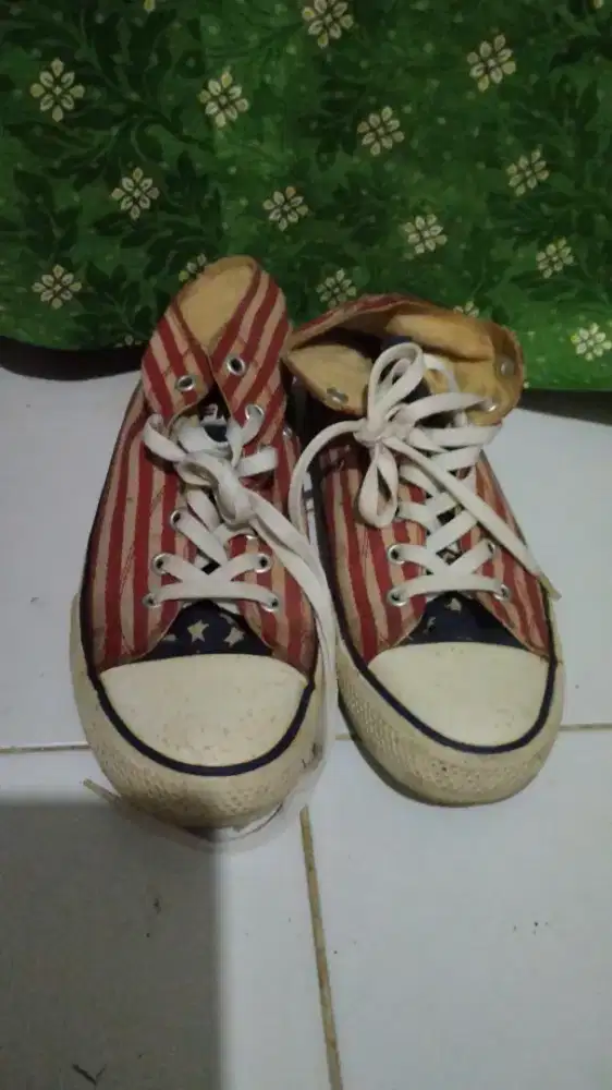 Vintage sepatu merk FILA No 40