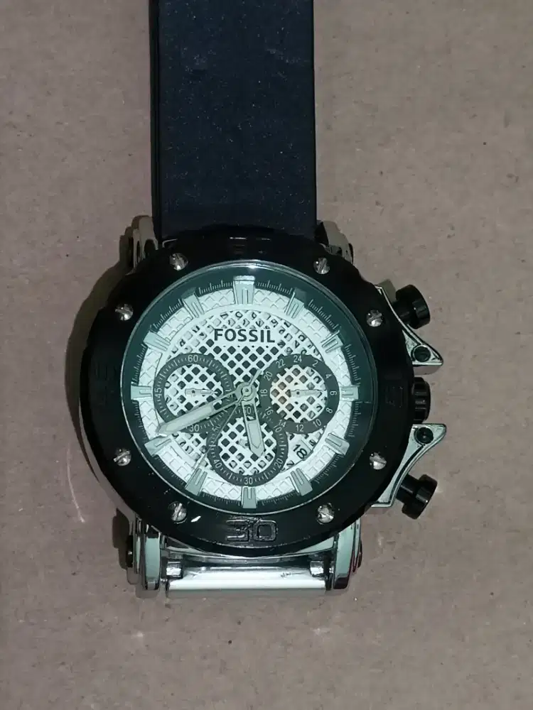 Jam Fossil bukan rolex, AP, patek, panerai, hublot, casio, seiko