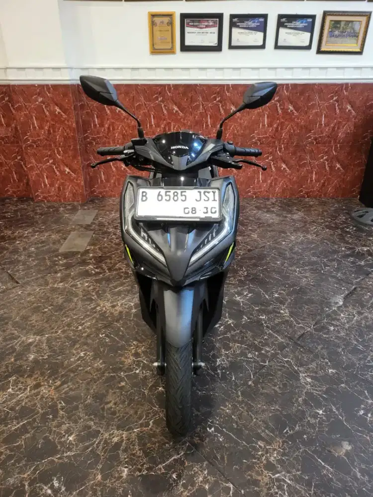 Sales ima ~ Dp 1.5 jt Vario 125 Kunci 2025 . Kredit DATA kirim ke WA