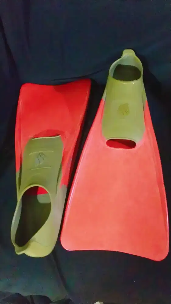 KAKI KATAK RENANG / FINS SWIMMING