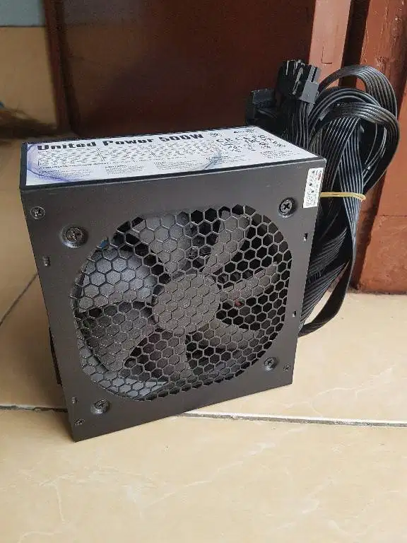 PSU Aerocool United Power 500w 80+
