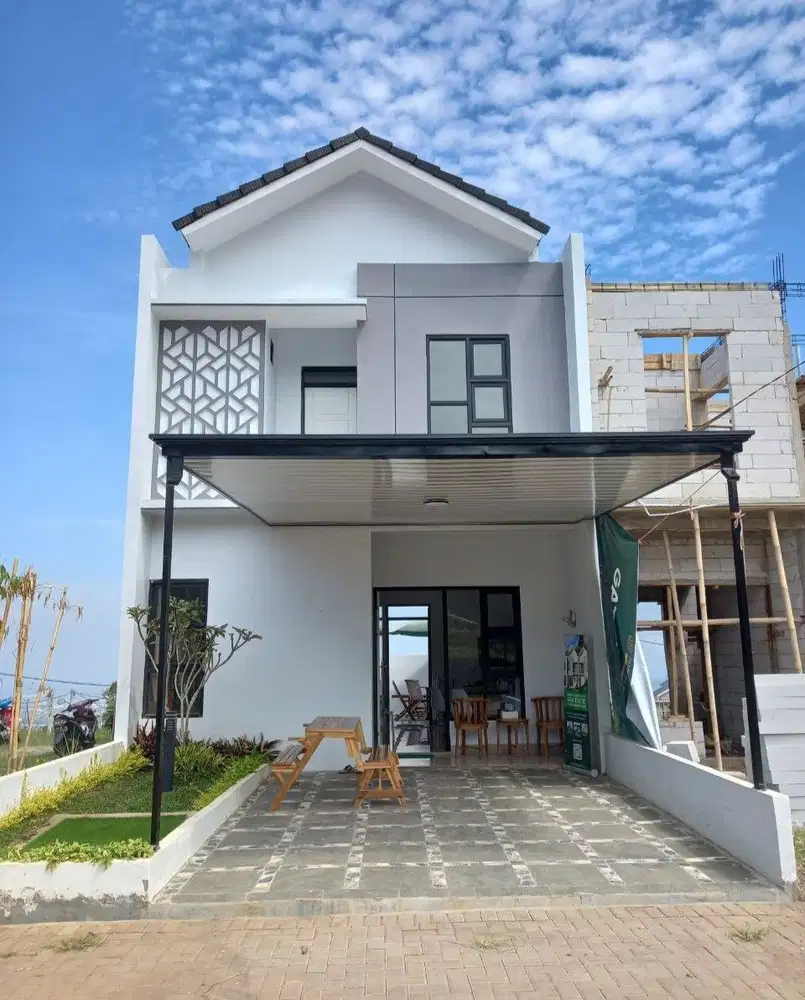 RUMAH VILLA BERKABUT DP 19 JUTA DEKAT TOL PADALARANG, STASIUN PADALARANG DAN KANTOR KBB.