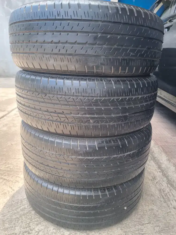 4 Ban Bridgestone 215/65/R16 Ecopia msh layak pakai