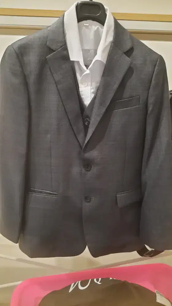 Dijual setelan jas anak